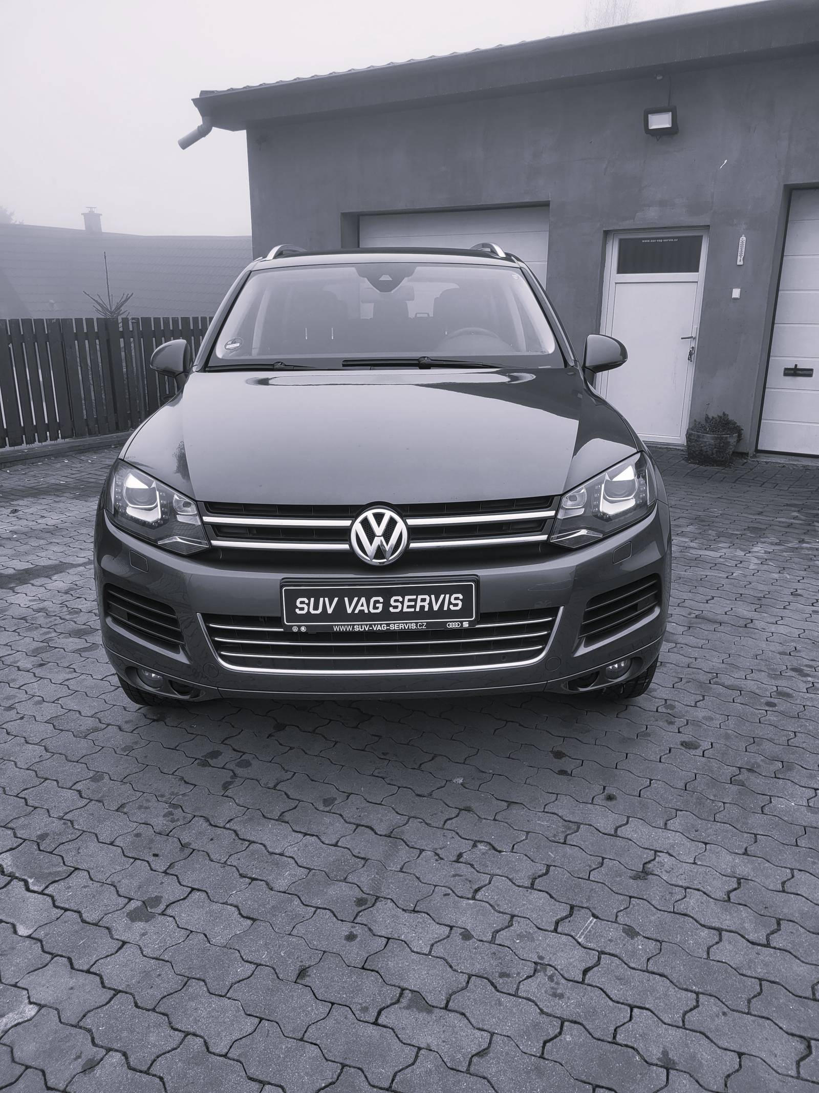 Volkswagen Touareg, 4.2TDI V8 PRODÁNO